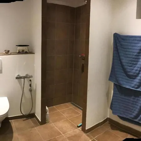 Rum i privatbostad Fasanvej 3 To Vaerelser 4-5 Personer *